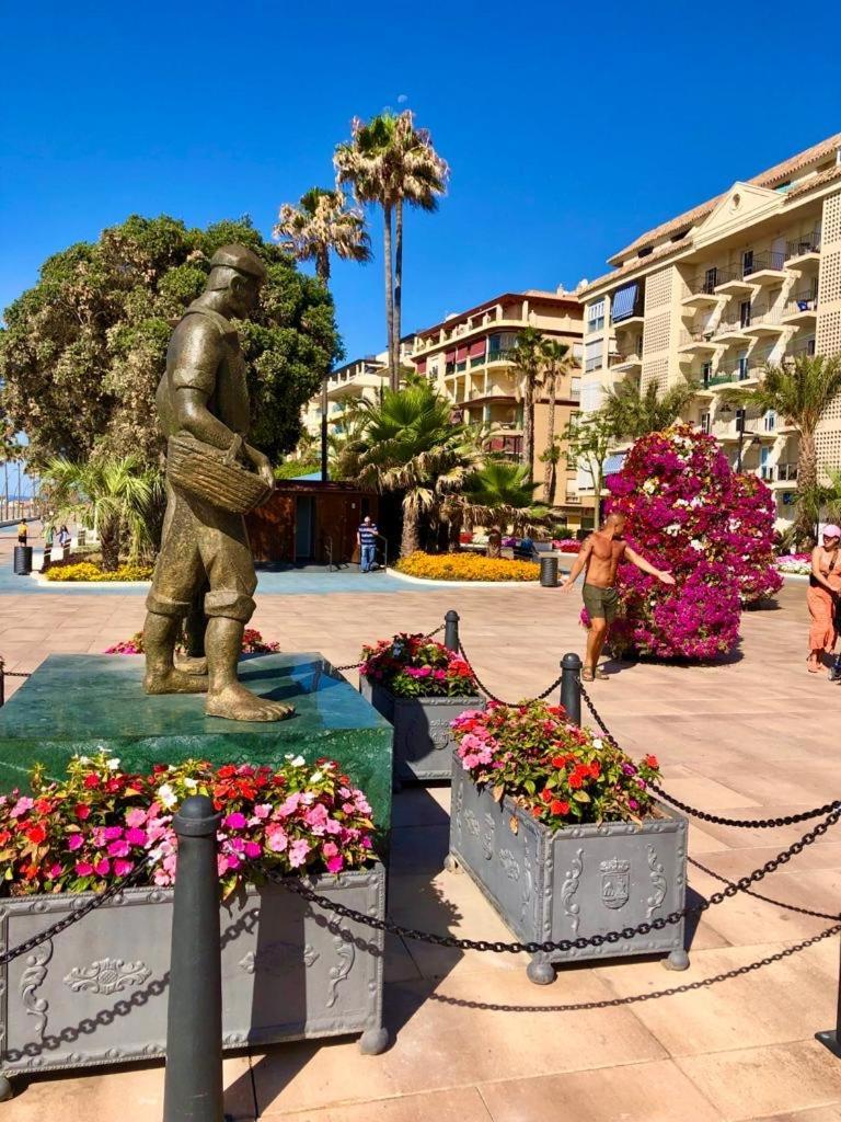 La Rada Beach Estepona Centro المظهر الخارجي الصورة
