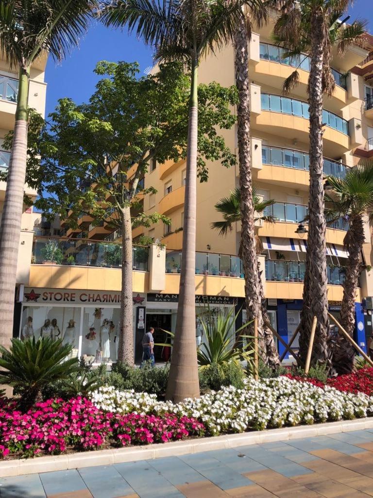 La Rada Beach Estepona Centro المظهر الخارجي الصورة